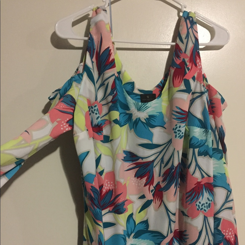 Worthington cold shoulder top 0X